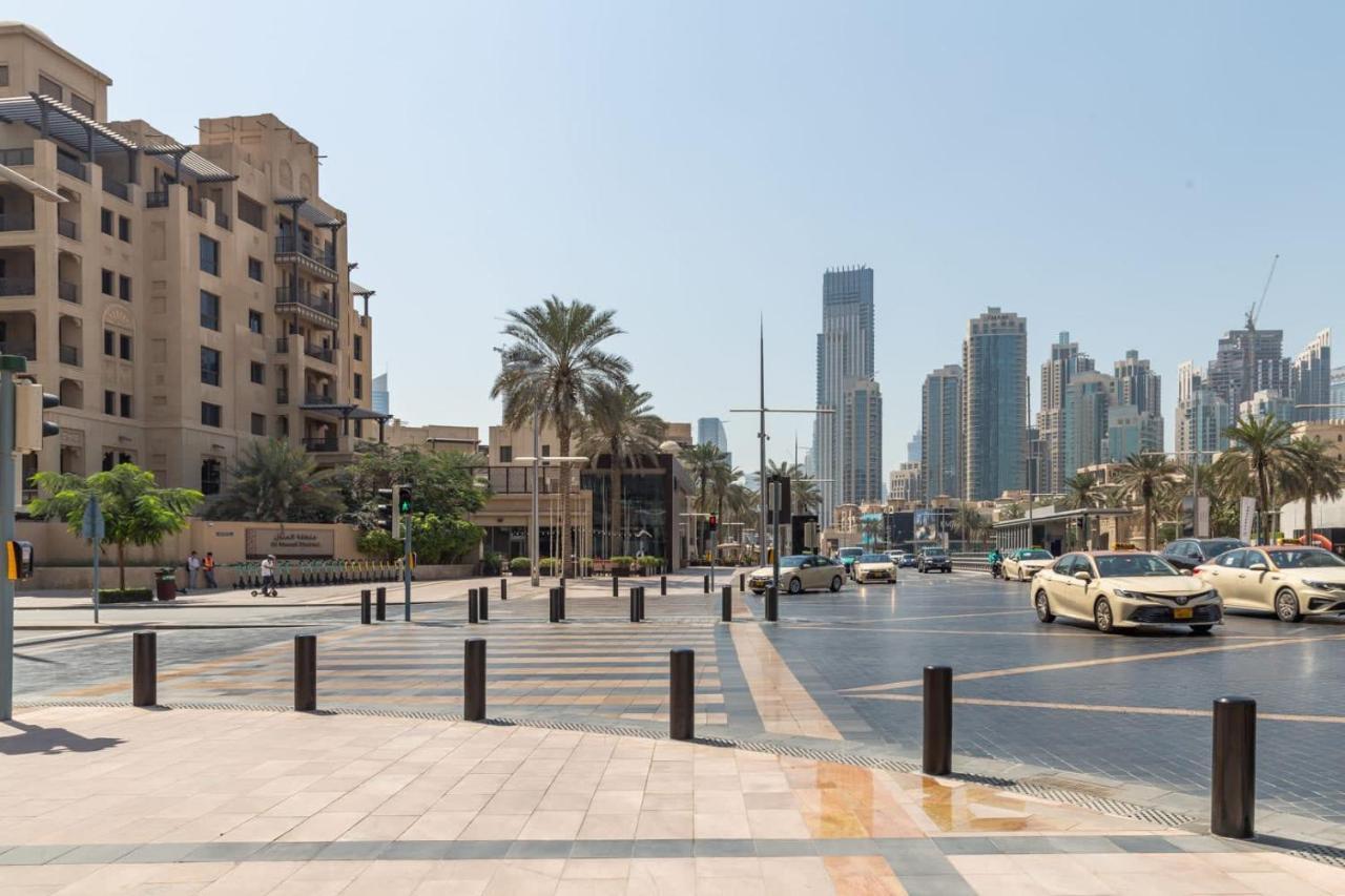 Frank Porter - Mon Reve Dubai Luaran gambar